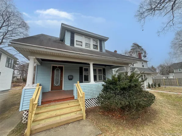 44 S Grand Avenue, Poughkeepsie, NY 12603