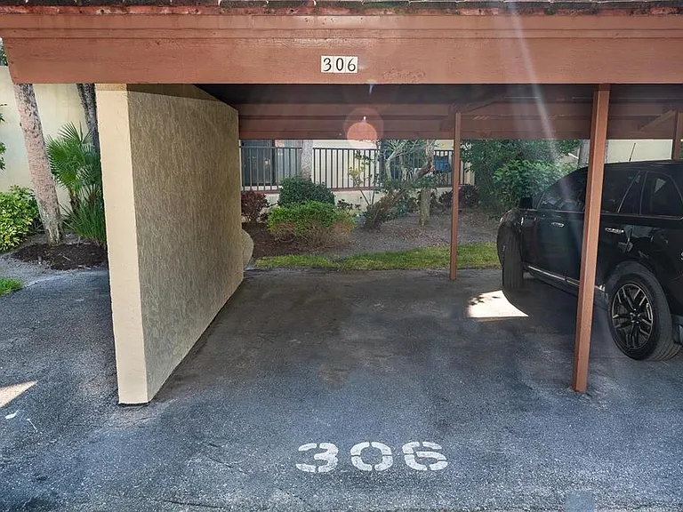 6472 Seagull Dr #306 — Photo 41