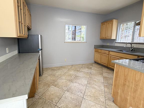 2nd image of 2206 23rd Ave