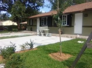 1836 NW 94th St, Miami, FL 33147