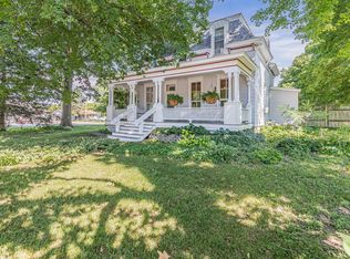 104 E Holden St, Tolono, IL
