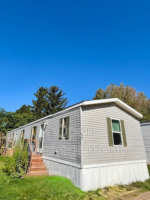 2 bed, 2.0 bath, 980 sqft, $995 — Photo 2