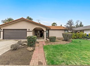 1054 Miami Ave, Clovis, CA 93611