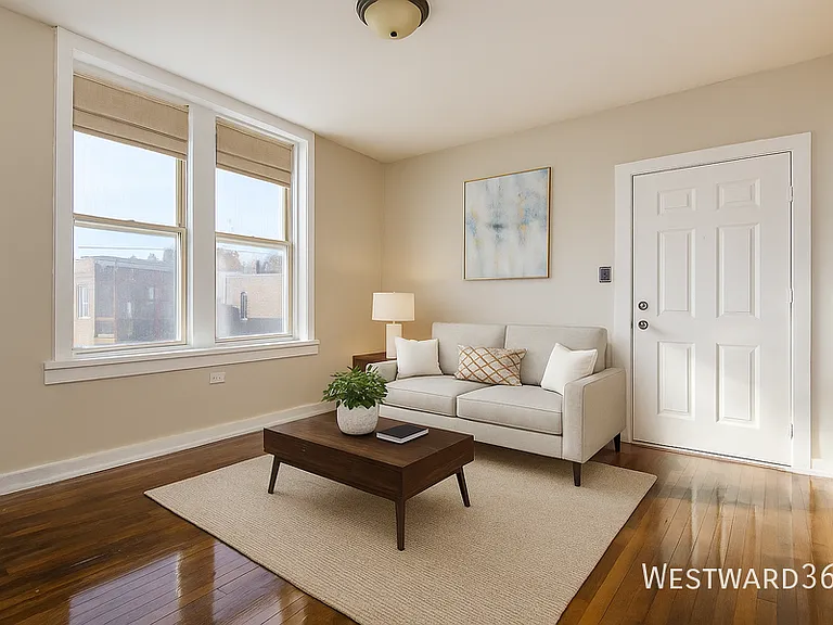 1141 S Francisco Ave #3B — Photo 1