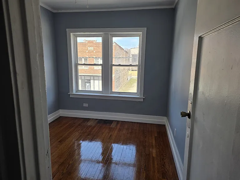 1853 E 79th St #2 — Photo 6
