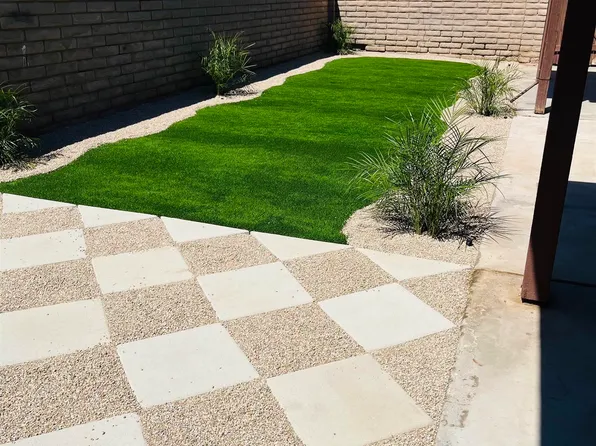 1465 E Laguna Pl, Yuma, AZ 85365