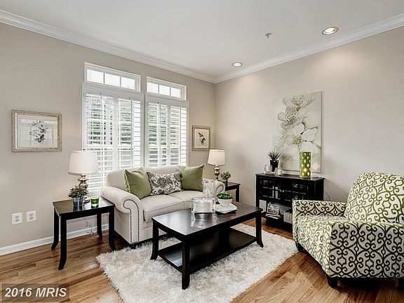4th image of 3633 Madison Ln