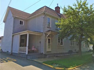 204 4th St, Freeport, PA 16229