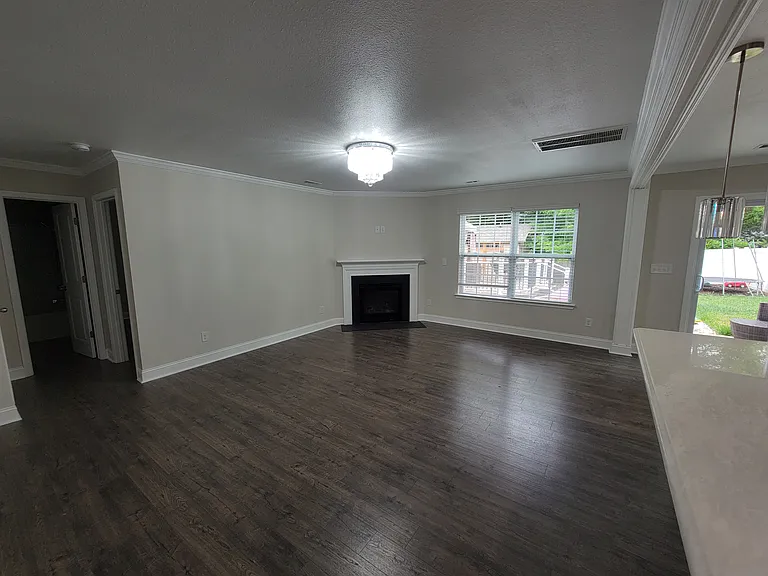 5808 Sanders Farm Ln — Photo 8
