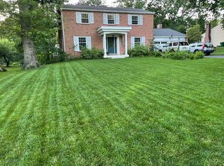 7 Chestnut Dr, Doylestown, PA 18901