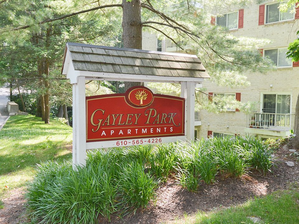Welcome Sign