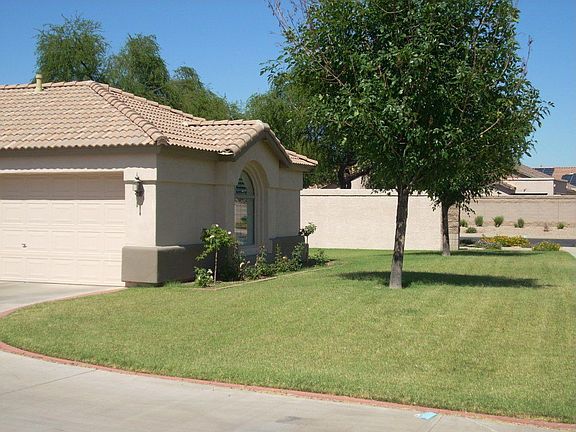 2nd image of 5448 E Garnet Ave