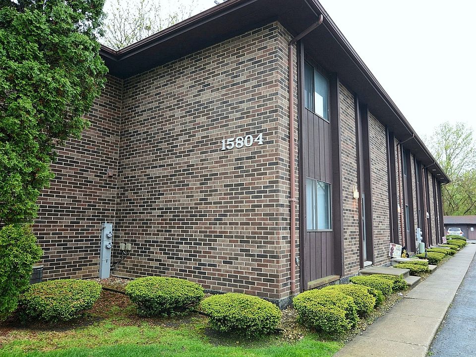 1st image of 15804 Laramie Ave APT 3