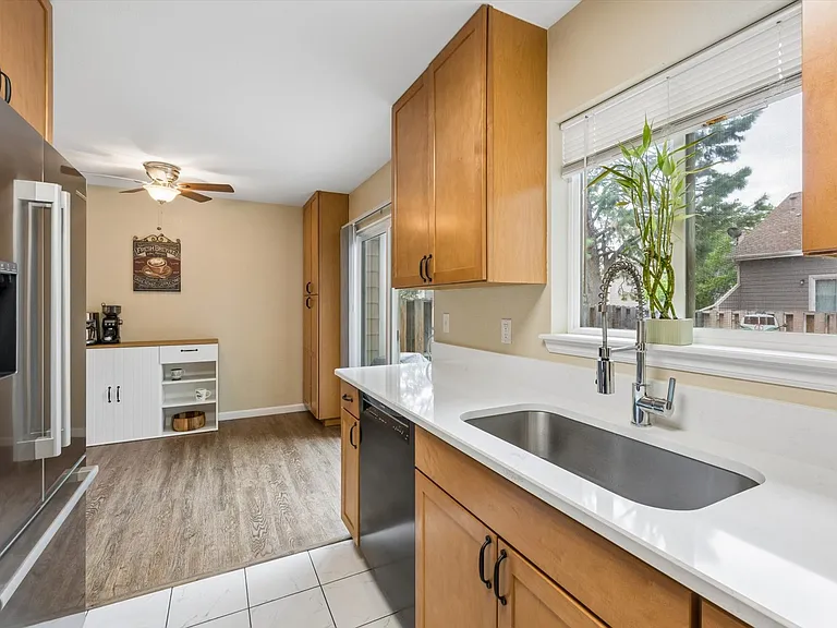 11604 Community Center Dr #8 — Photo 10