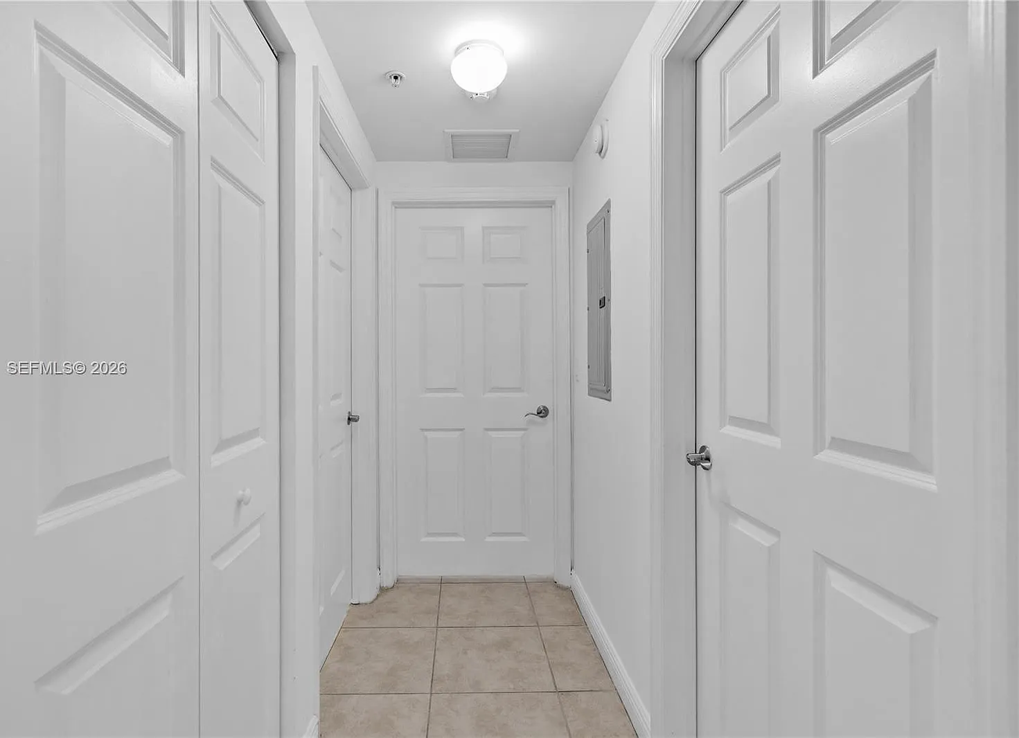 2 bed, 1080 sqft, $3,250 — Photo 2