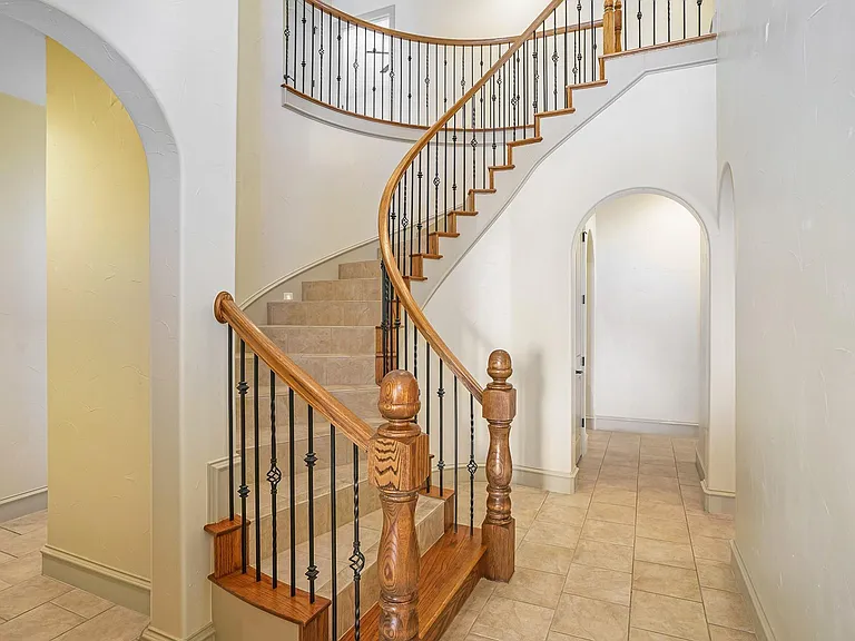 7713 Lakeview Cir — Photo 19
