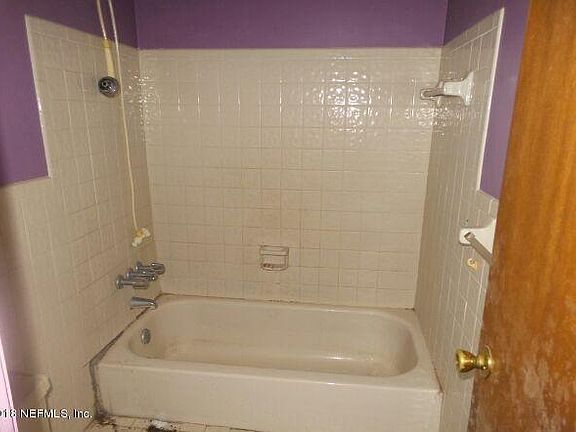 5th image of 8704 Samona Dr W