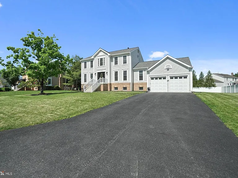 17221 Spates Hill Rd — Photo 2