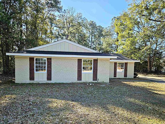 2nd image of 1012 Remington Ave