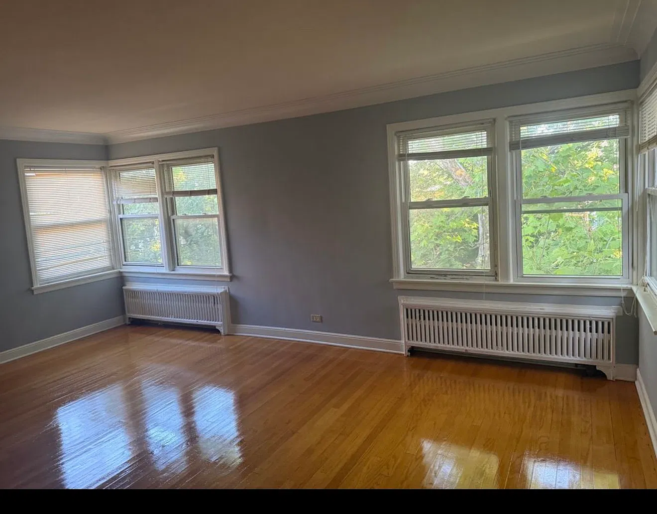 2 bed, 1200 sqft, $1,800 — Photo 3