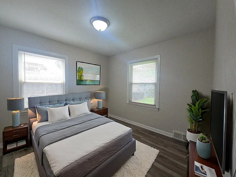 1011 Blakley Dr — Photo 11