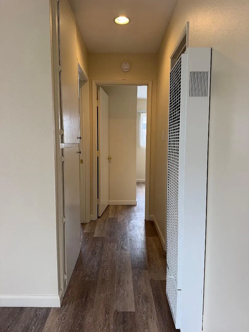 2 bed, 1.5 bath, $2,295 — Photo 3