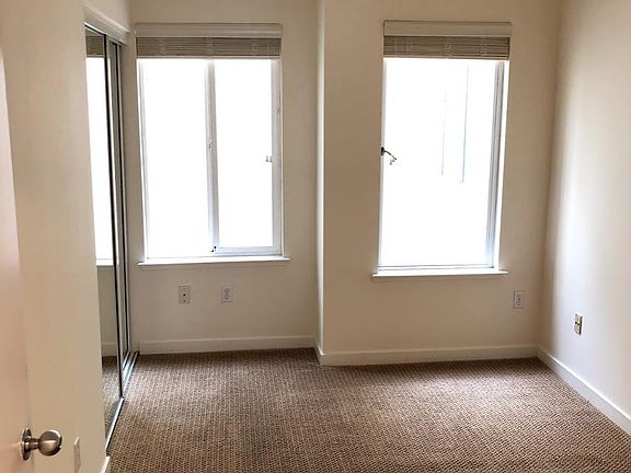 4th image of 1625 Pacific Ave APT 303