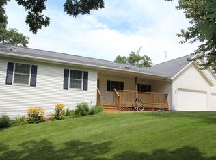 19013 County Road 102, Chatfield, MN 55923