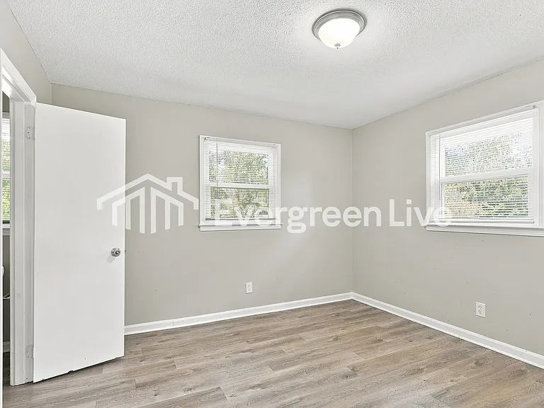 3402 Cinderella Dr — Photo 9