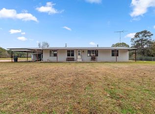 106 County Road 296, Garrison, TX 75946