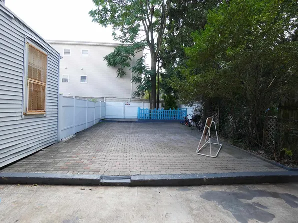 6910 Jackson Street image 19 of 34