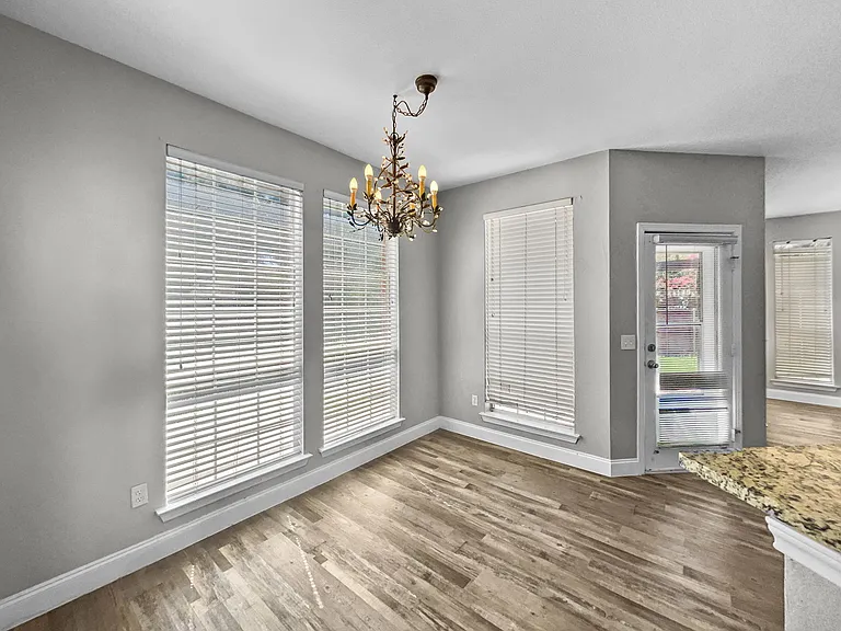 2132 Cliffside Dr — Photo 10