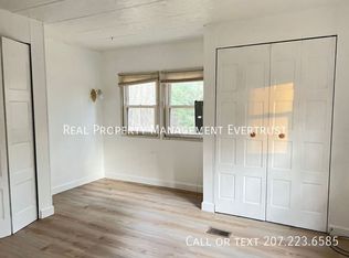 689 Oak Hill Rd, Standish, ME 04084