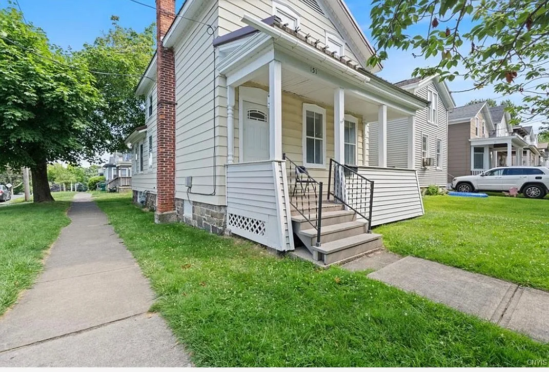 Building Photo - 151 W Seneca St