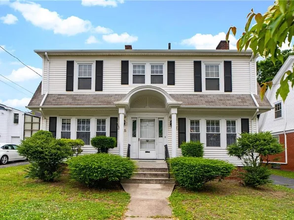 15 Lyndhurst Ave, Providence, RI 02908