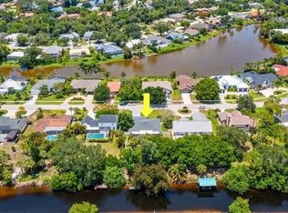 148 Sharwood Dr, Naples, FL 34110