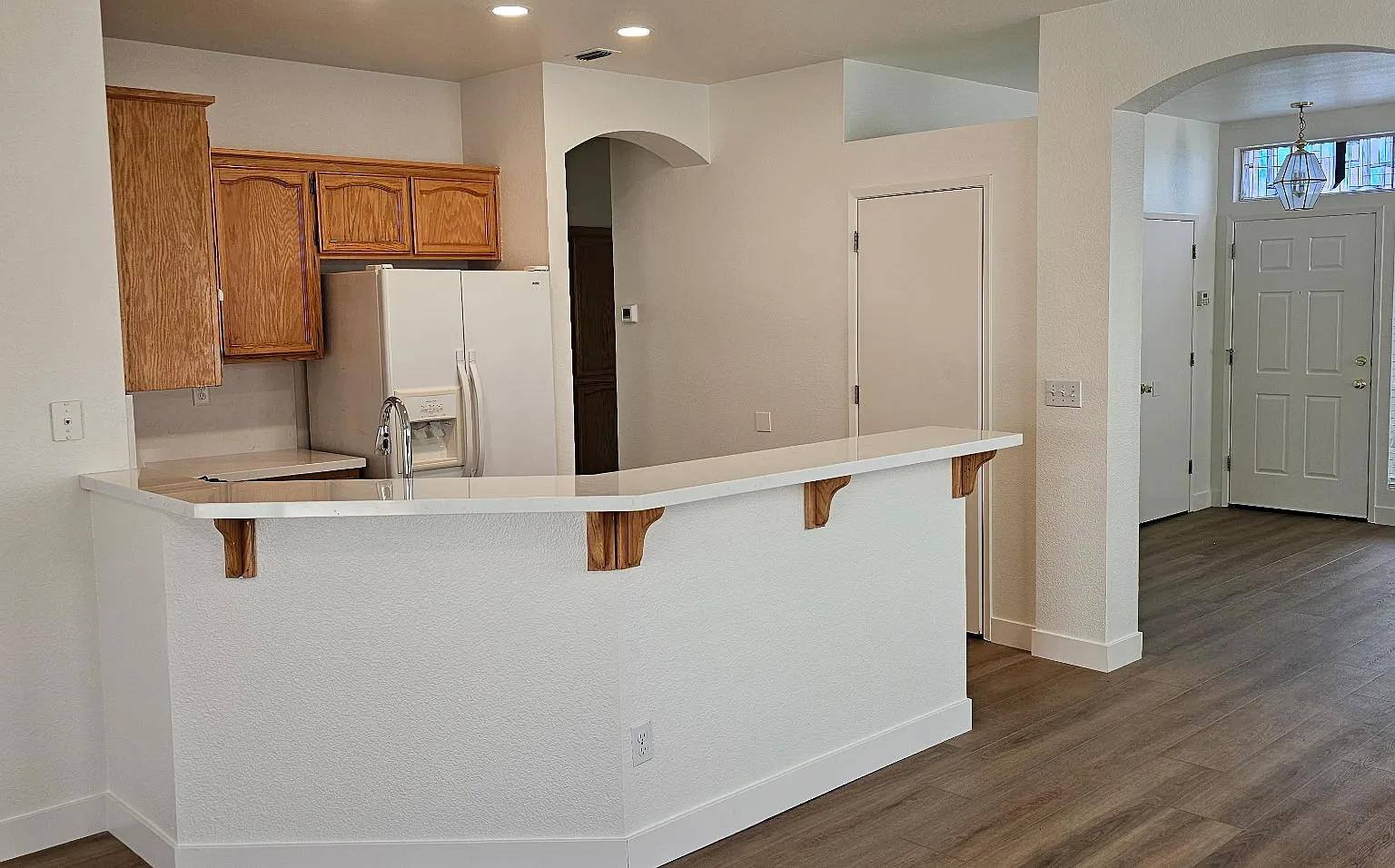 3 bed, 1344 sqft, $3,000 — Photo 3