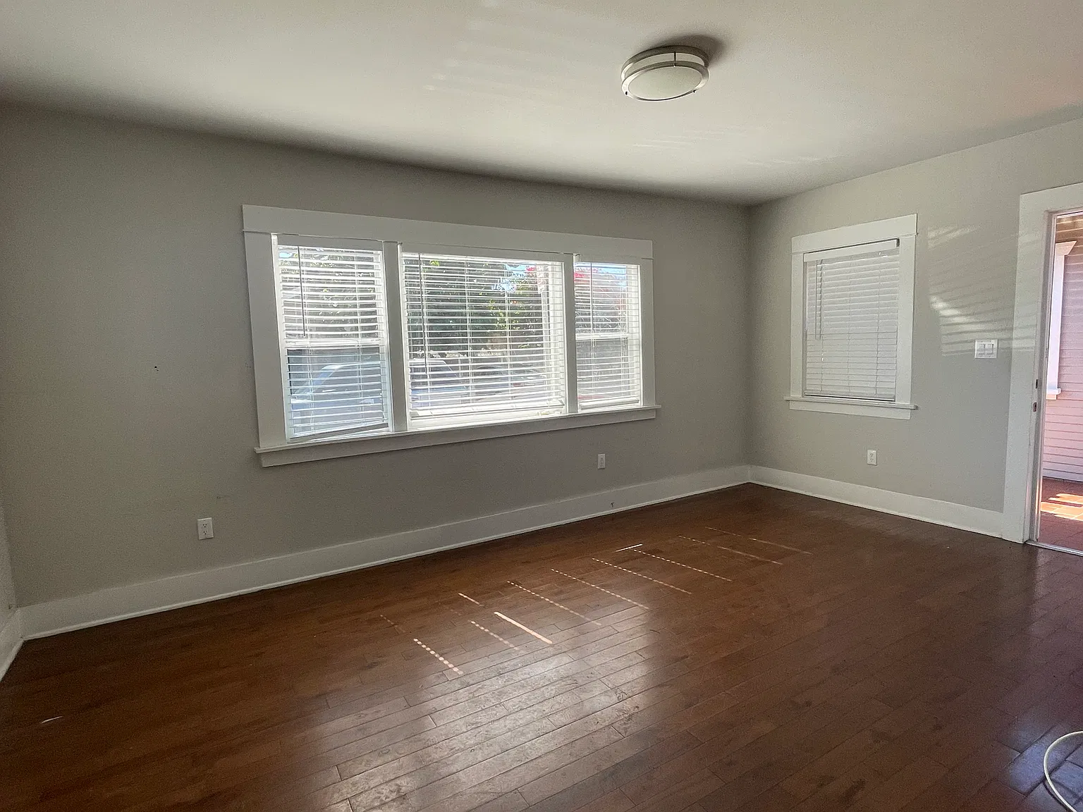 1 bed, 450 sqft, $1,800 — Photo 3