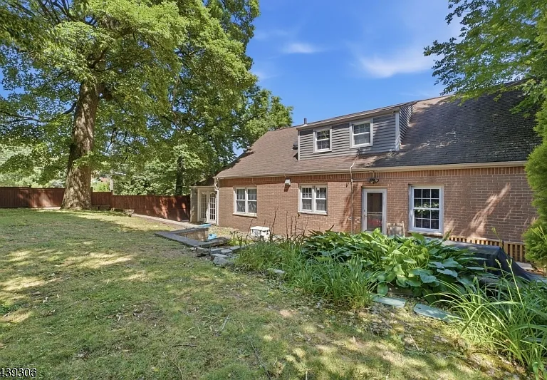 1 Carter Rd — Photo 36
