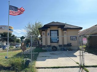 4429 Vientos Rd, Laredo, TX 78046