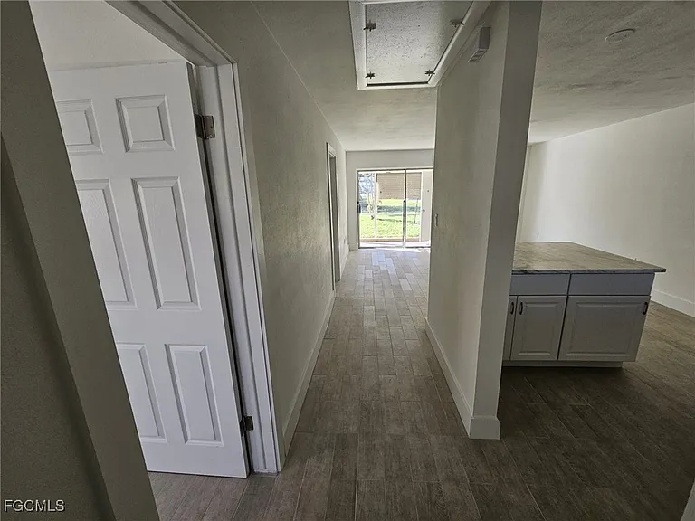 326 Palmetto Dr — Photo 4