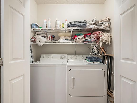 5th image of 2905 La Villas Dr APT 304