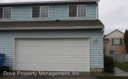 1st image of 804 SE 152nd Ave
