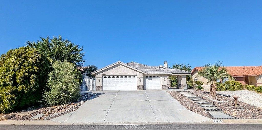 13415 Stoneridge Dr, Victorville, CA 92395 Zillow