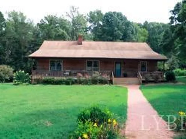 76 Churchview Est, Farmville, VA 23901