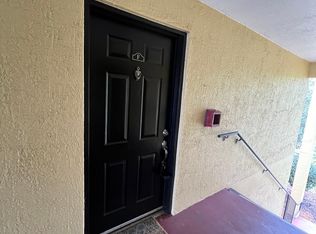 2013 Dixie Belle Dr APT F, Orlando, FL 32812