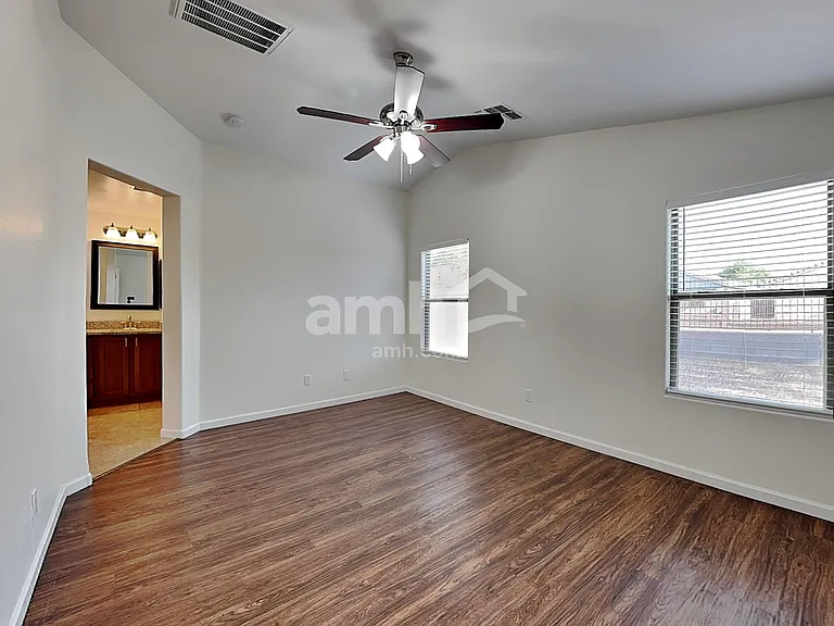 1417 W Belmont Red Trl — Photo 10