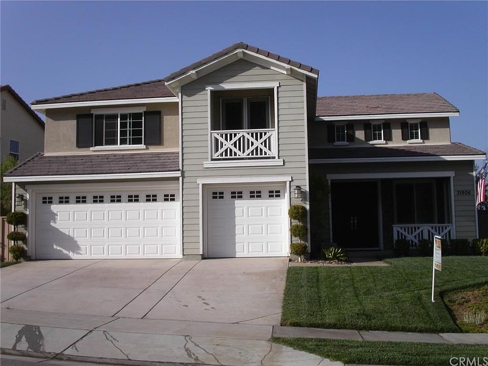 1st image of 31906 Birchwood Dr