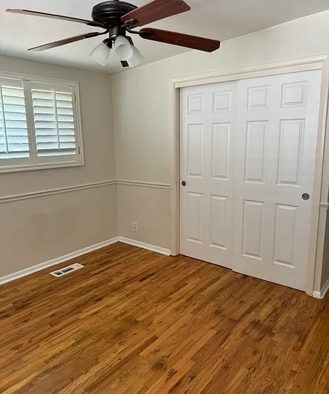 closet left side