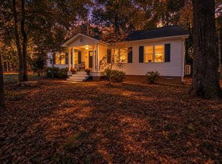 (Undisclosed Address), Kilmarnock, VA 22482
